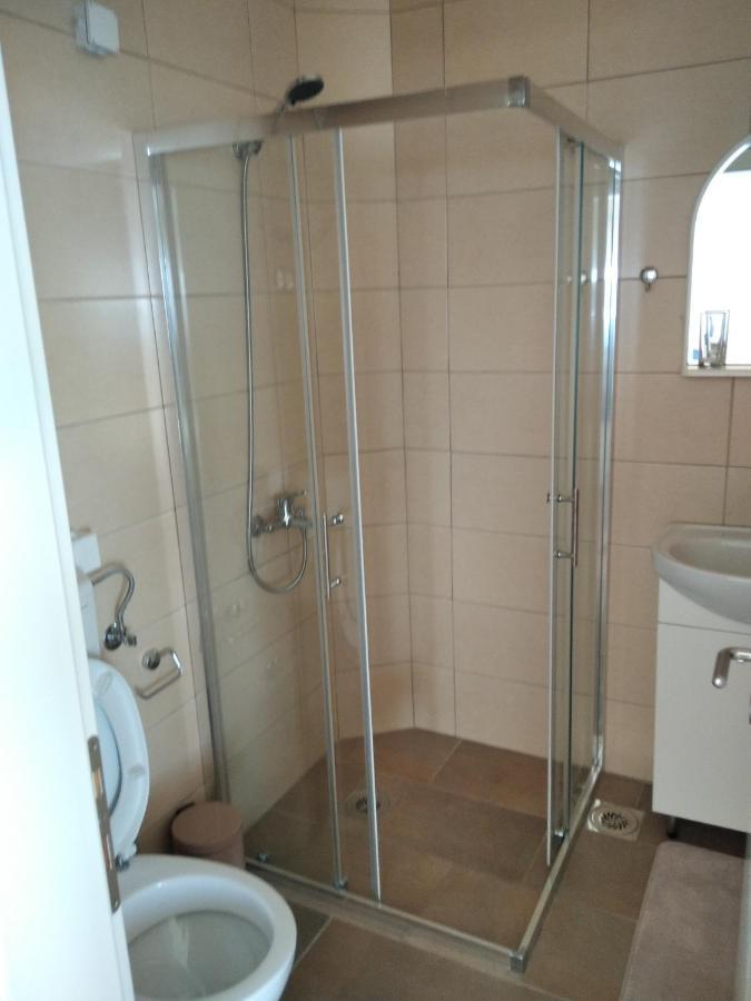 Jasmin Appartement Ulcinj Buitenkant foto